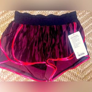 Lululemon NWT Super Squad Shorts